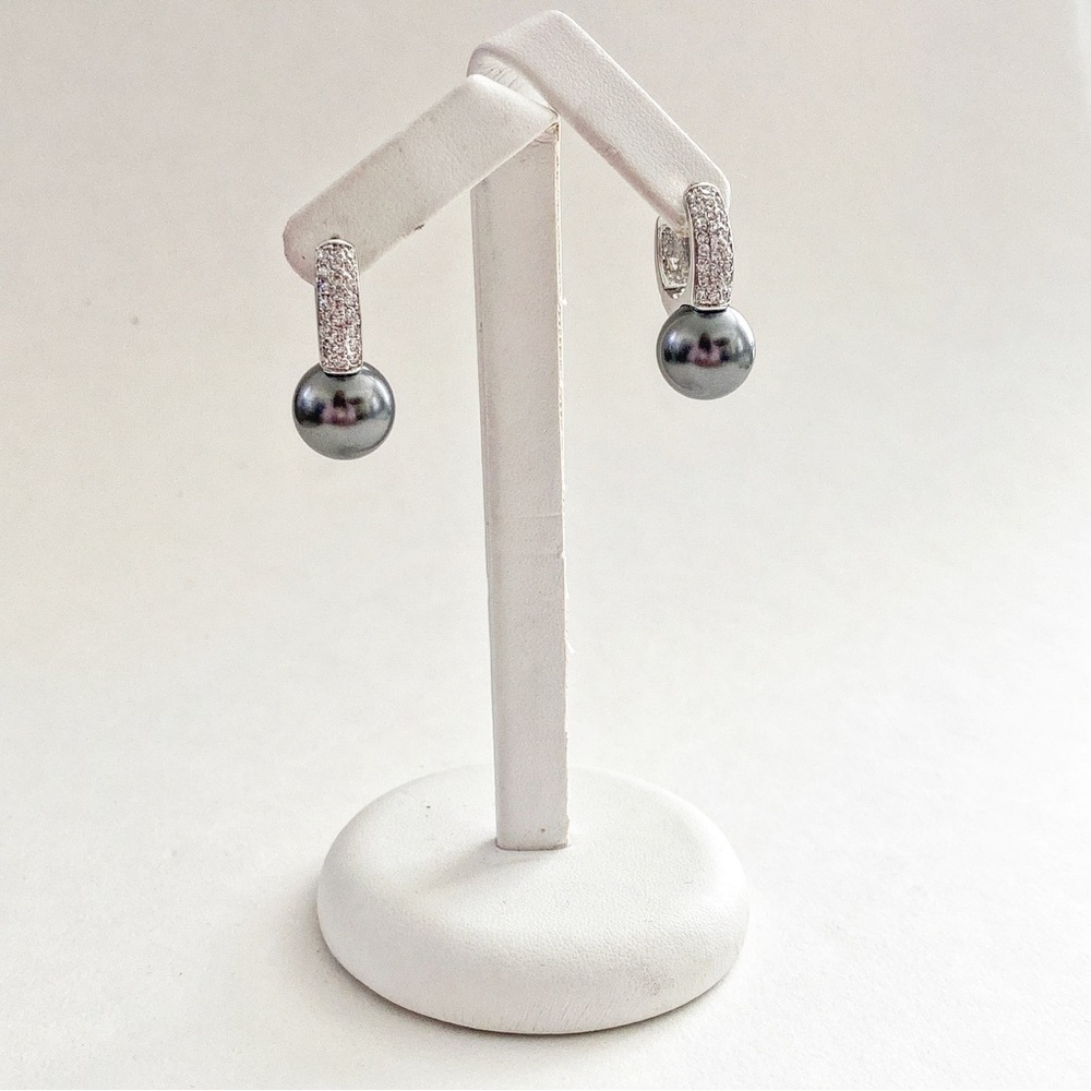 Luxury Grey Mother Of Pearl  Diamond Earrings